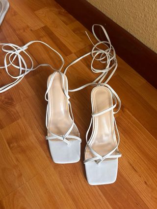 Sandalias tacón blancas mujer