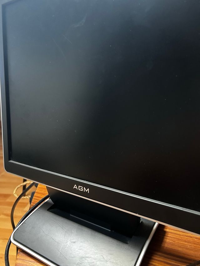 Monitor AGM - Pantalla negra