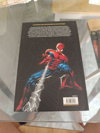 Marvel Deluxe - Nuevos Vengadores - Spiderman