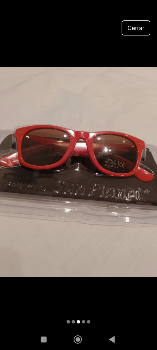 Gafas sol Sun Planet rojas. Nuevas con funda