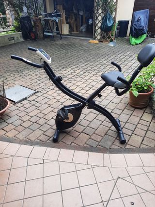 Cyclette pieghevole fitness