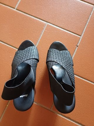 Sandali Bata neri 37 - nuovi