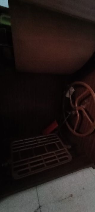 Máquina coser Alfa Antigua