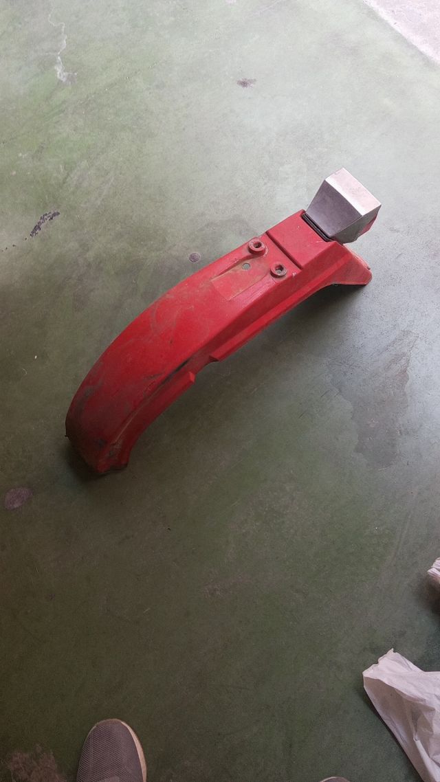 Faro trasero(freno)y guardabarros Derbi Variant