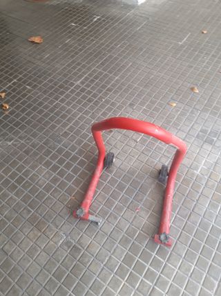 Cavalletto moto universale