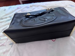 Bolso Guess negro - Cadenas