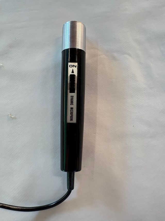 Microfono vintage dinamico