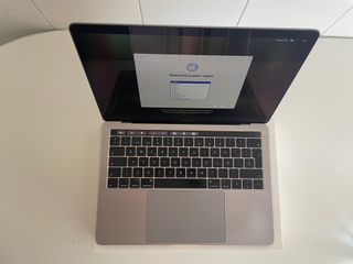 MacBook Pro Retina 13” (2019) - 16 GB RAM, 256 SSD