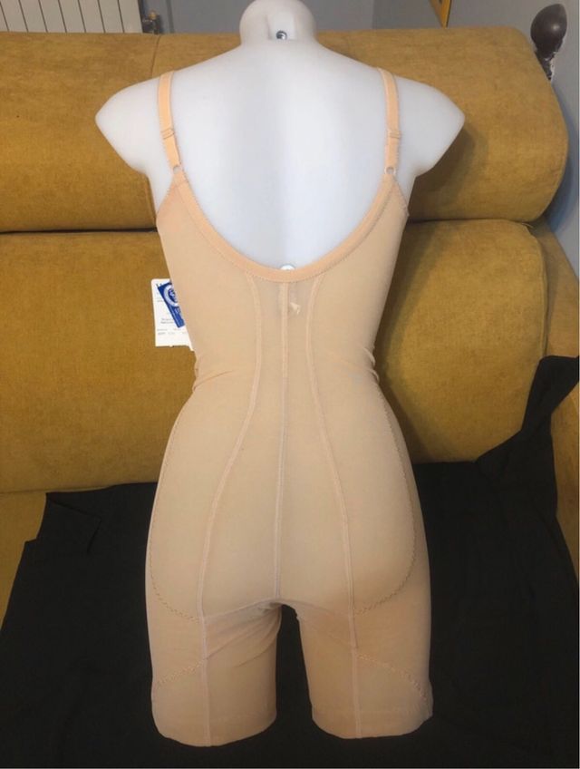 Faja moldeadora vintage beige