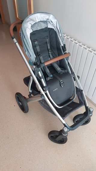 Coche Uppababy Vista + capazo + silla auto/mesa.