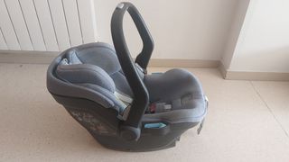 Coche Uppababy Vista + capazo + silla auto/mesa.