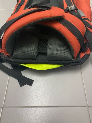 Mochila de camping/trecking con funda impermeable