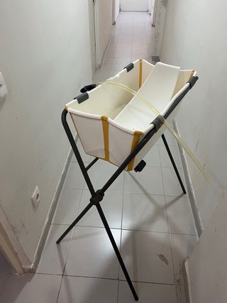 Bañera Stokke plegable con patas