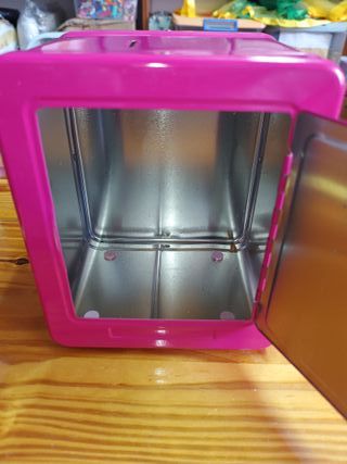 HUCHA CAJA FUERTE DE METAL DISNEY PRINCESA