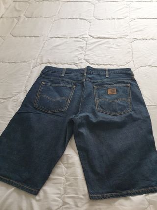 Quiksilver,Carhartt, Green coast,Jack and Jones.