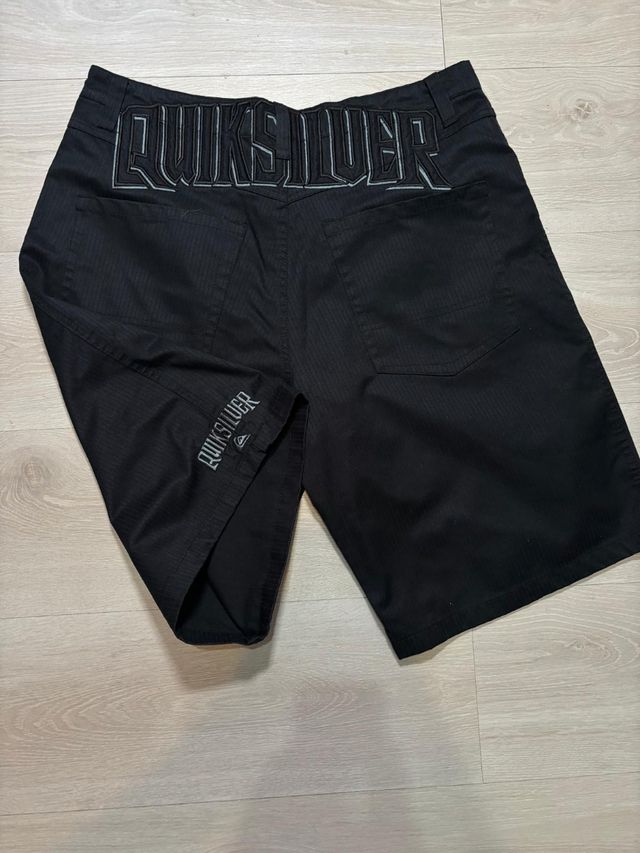 Pantalones cortos Quiksilver negros vintage y2k
