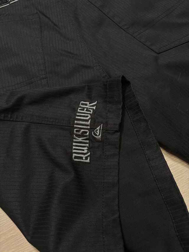 Pantalones cortos Quiksilver negros vintage y2k