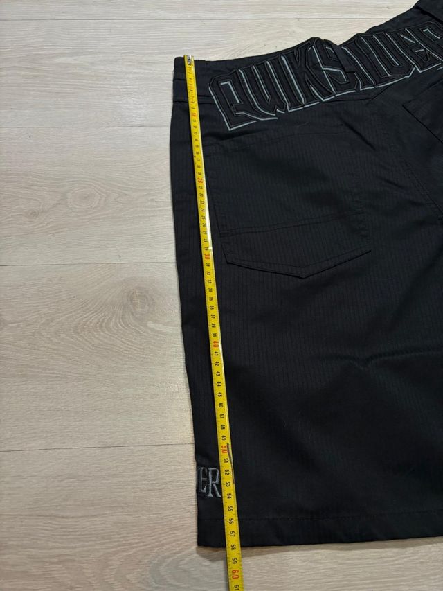 Pantalones cortos Quiksilver negros vintage y2k