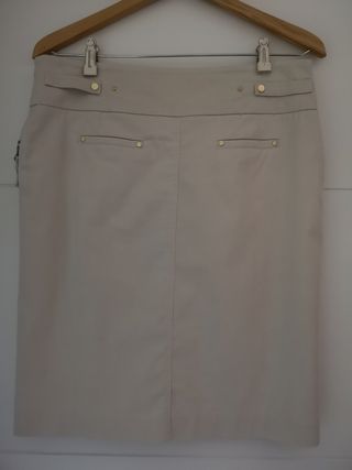 Falda beige recta