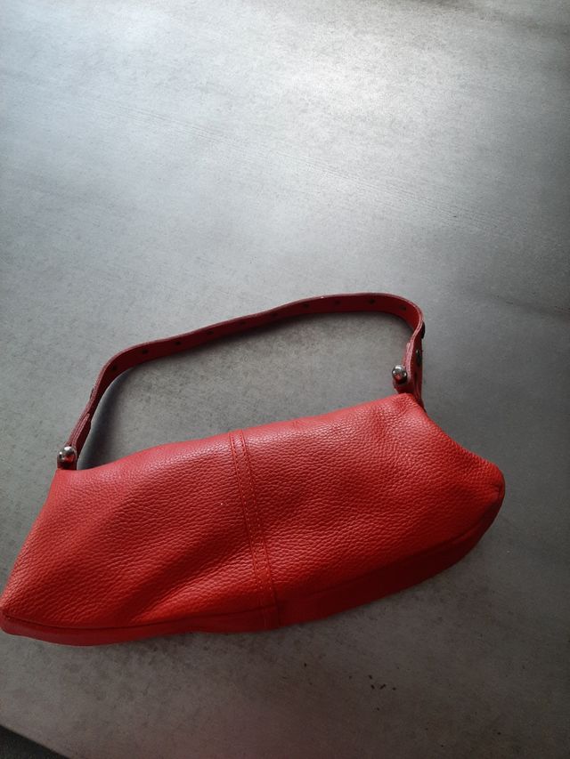 Bolso rojo UNOde50 - Piel
