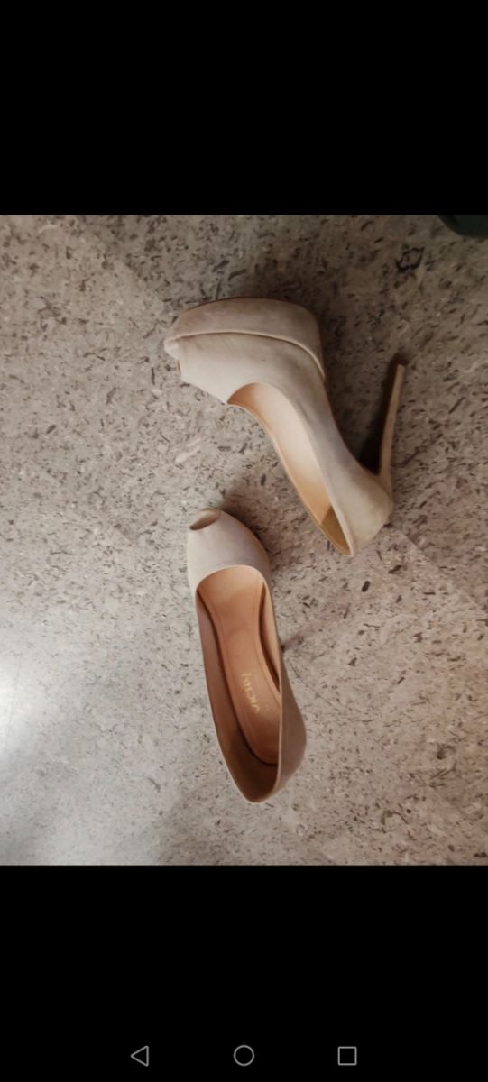 Sandali beige open toe