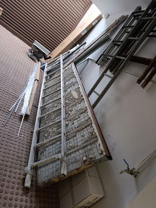 Puerta corredera cristal satinado y casoneto 