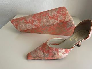 Zapatos y bolso de fiesta o ceremonia
