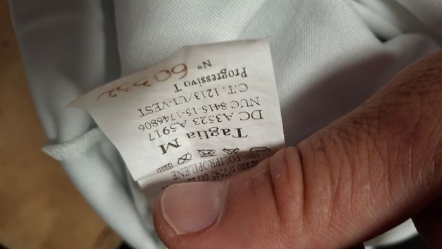 T-shirt bianca nuova