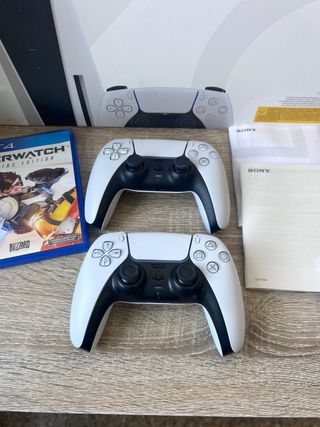 PS5 (PlayStation 5) Blanca - Impecable
