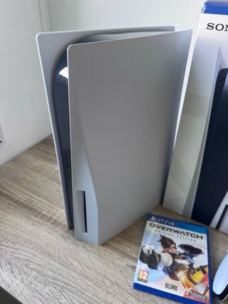PS5 (PlayStation 5) Blanca - Impecable