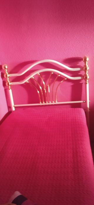 Cabecero cama metal blanco-dorado