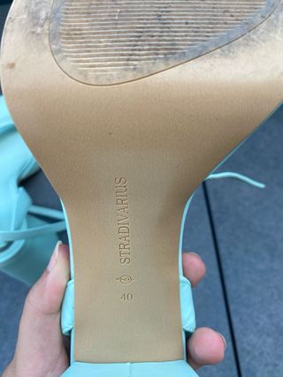Tacones Stradivarius - color verde menta