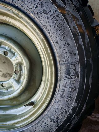 2 Llantas Jeep Willis