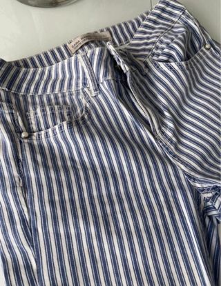 Pantalones pitillo rayas azul blanco