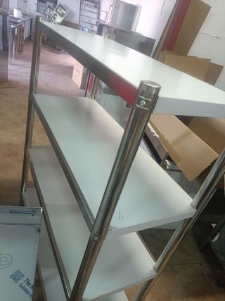 Estantería acero 4 alturas 1,20m
658746091