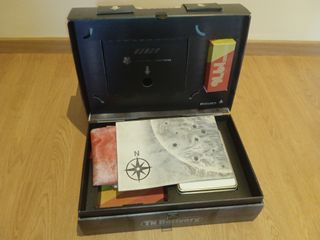 Kit Prensa Encased: merchandising oficial (Nuevo)