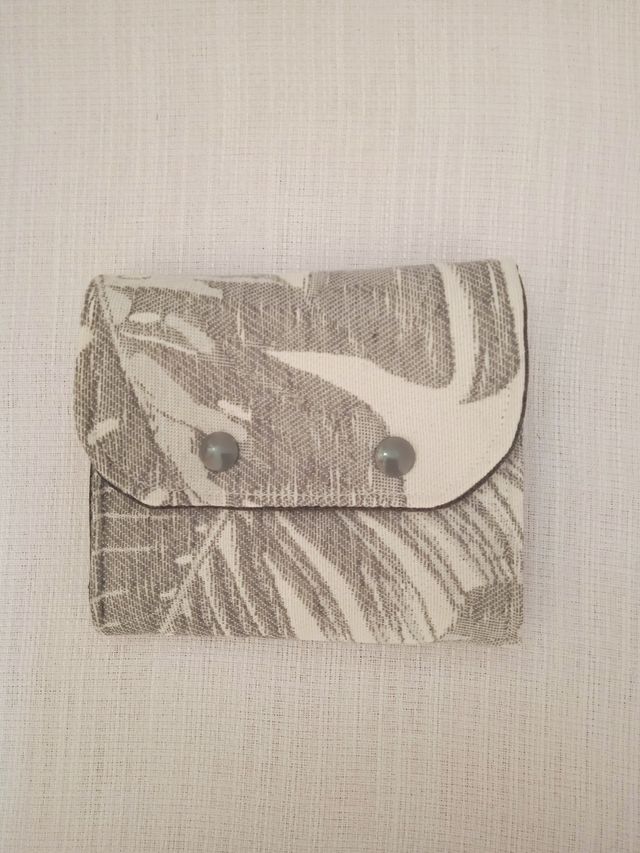 Cartera gris y blanca - Tela