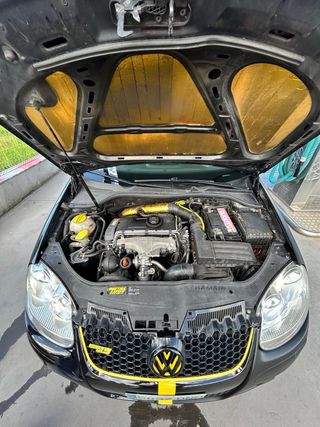 Volkswagen Golf 2005