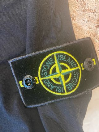 Camiseta Stone Island negra talla S