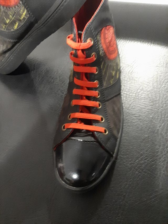 Bambasniña - negras con deles rojos