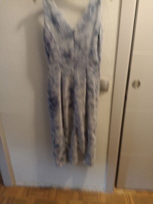 Vestido largo azul y blanco