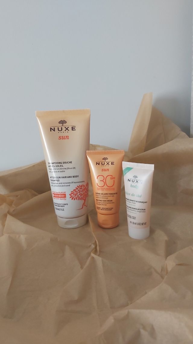 Nuxe Sun: Gel de ducha, crema solar y exfoliante