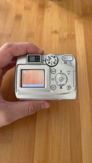 Nikon Coolpix 3200 - Cámara compacta