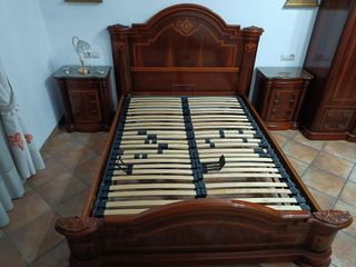 Dormitorio clásico madera