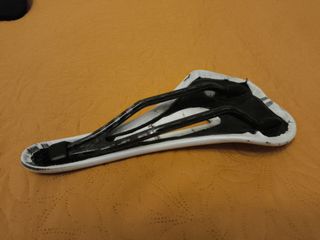 Sella bici Selle Italia carbonio usata