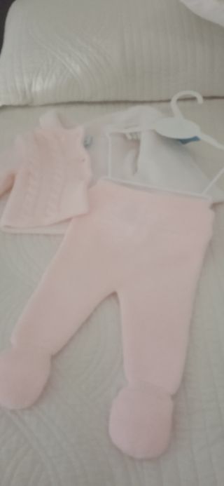 Conjunto bebé recién nacido invierno.
Talla 1 mes