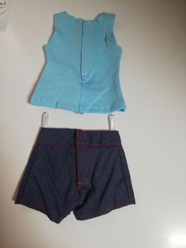 Ropa Nancy: Top & Shorts helados