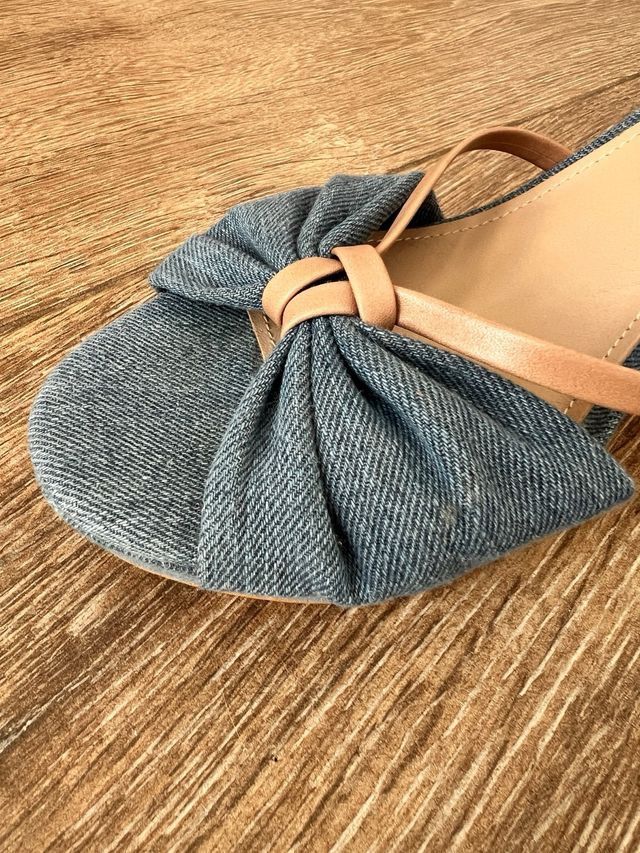 Novas sandálias de salto alto em ganga Guess tamanho 40