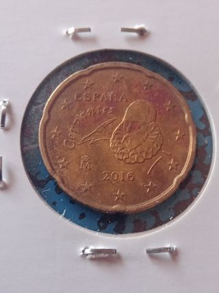 Monedas 50 y 20 céntimos error color