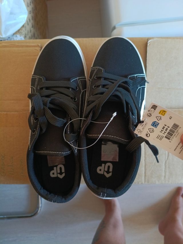 Zapatillas Unisex Negras